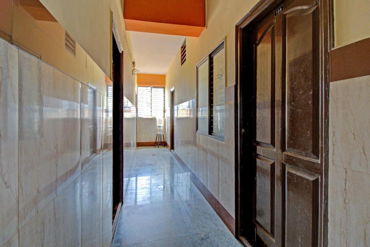 SPOT ON 78462 A Class Suites Bangalore Exterior foto